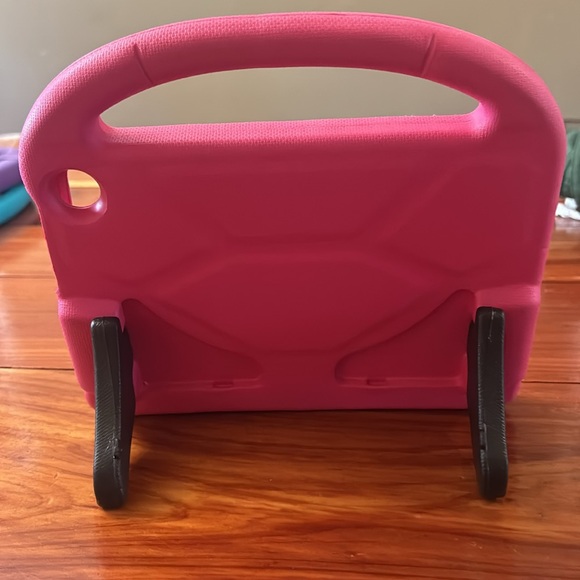 Hot Pink Tablet Case - Picture 4 of 5